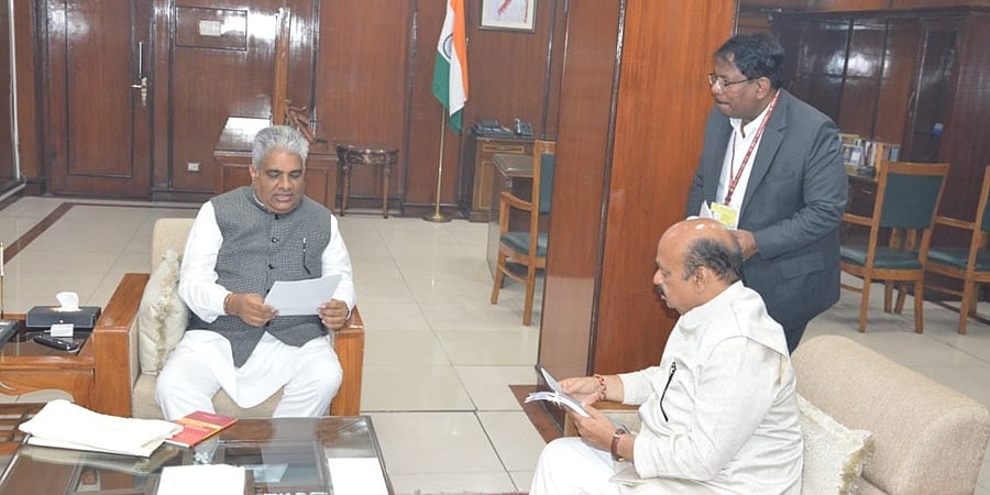 ಮಿತ್ರಾ ಯೋಜನೆಯಡಿ ರಾಜ್ಯದ 3 ಜಿಲ್ಲೆಗಳಲ್ಲಿ ಮೆಗಾ ಜವಳಿ ಪಾರ್ಕ್ ಸ್ಥಾಪನೆ: ಅನುದಾನಕ್ಕೆ ಕೇಂದ್ರ ಸಚಿವರಿಗೆ ಸಿಎಂ ಮನವಿ