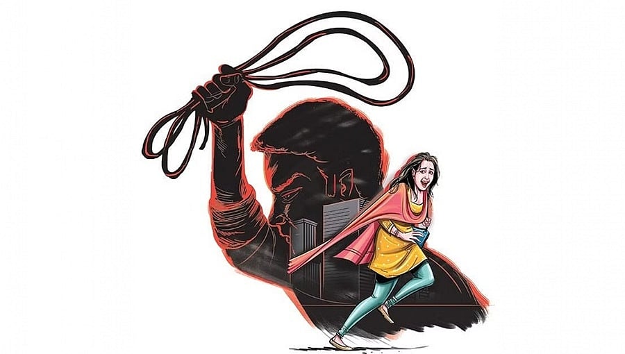 ಕನ್ನಡ ಗೊತ್ತಿಲ್ಲದ್ದಕ್ಕೆ ಮಹಿಳೆಯ ನಿಂದಿಸಿ, ಥಳಿಸಿದ ಗುಂಪು!