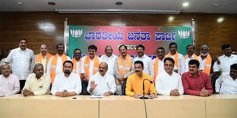 ಮಾಜಿ‌ ಸಂಸದ ಎಸ್​.ಪಿ.ಮುದ್ದಹನುಮೇಗೌಡ, ಚಿತ್ರದುರ್ಗ ಮಾಜಿ ಸಂಸದ ನಟ ಶಶಿಕುಮಾರ್, ಅನಿಲ್ ​ಕುಮಾರ್​ ಬಿಜೆಪಿ ಸೇರ್ಪಡೆ