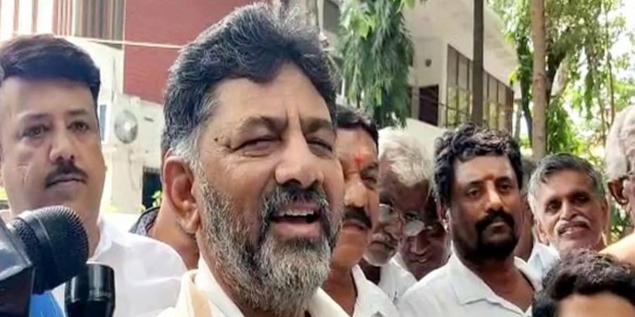 'ಮುನಿರತ್ನ ನನ್ನನ್ನು ಆಹ್ವಾನಿಸಿದ್ದಾರೆ ಎಂದರೆ ಬಿಜೆಪಿಯಲ್ಲಿ ಸಿಎಂ ಕ್ಯಾಂಡಿಡೇಟ್ ಇಲ್ಲಾಂತ ಆಯ್ತಲ್ಲ': ಡಿ ಕೆ ಶಿವಕುಮಾರ್
