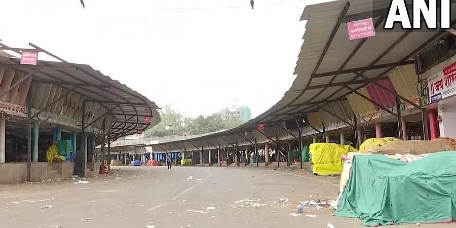 ಪುಣೆ ಬಂದ್: ಶಿವಾಜಿ ಮಹಾರಾಜ್, ಇತರರ ವಿರುದ್ಧ ಟೀಕೆ ವಿರೋಧಿಸಿ ಮೌನ ಮೆರವಣಿಗೆ