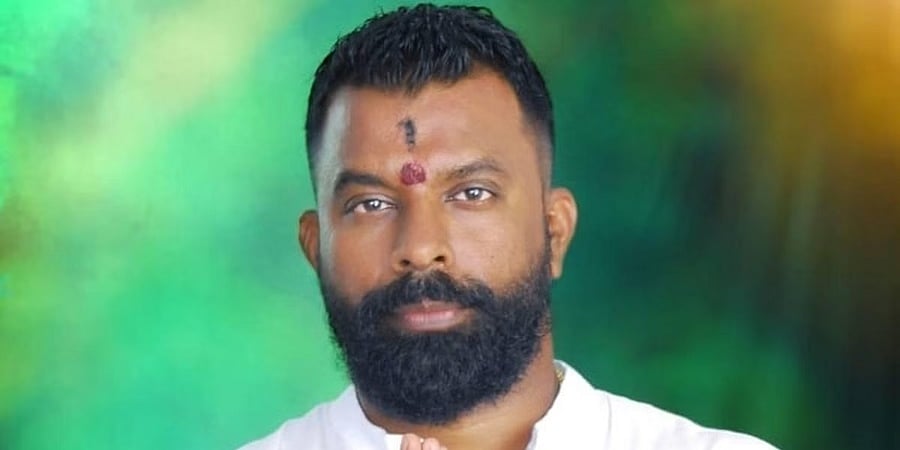 ಸುಲಿಗೆ ಪ್ರಕರಣ: ಹಿಂದೂ ಮಹಾಸಭಾದ ರಾಜ್ಯಾಧ್ಯಕ್ಷ ರಾಜೇಶ್ ಪವಿತ್ರನ್ ಬಂಧನ