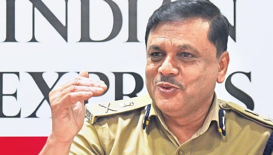 10 ನಿಮಿಷ ಮೊದಲೇ ಮನೆಯಿಂದ ಹೊರಡಿ... ನೋ ಟೆನ್ಷನ್, ನೋ ಪ್ರೆಷರ್: ಜನತೆಗೆ ಹೊಸ ಮಂತ್ರ ನೀಡಿದ ಸಲೀಂ