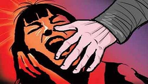 ಬೆಳಗಾವಿ: ವಿದ್ಯಾರ್ಥಿನಿಗೆ ಲೈಂಗಿಕ ಕಿರುಕುಳ ನೀಡಿದ ಶಿಕ್ಷಕನ ಬಂಧನ, ಮತ್ತೋರ್ವ ಶಿಕ್ಷಕನ ವಿರುದ್ಧವೂ ದೂರು