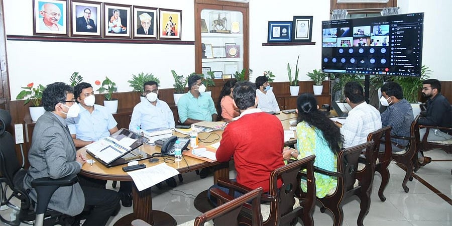 ಕೋವಿಡ್ -19: ಹಾಸಿಗೆಗಳ ಲಭ್ಯತೆ ಕ್ರೋಢೀಕರಿಸಲು, ಹಾಸಿಗೆಗಳ ಲಭ್ಯತೆ ಹಂಚಿಕೊಳ್ಳುವಂತೆ ಖಾಸಗಿ ಆಸ್ಪತ್ರೆಗಳಿಗೆ ಬಿಬಿಎಂಪಿ ಸೂಚನೆ