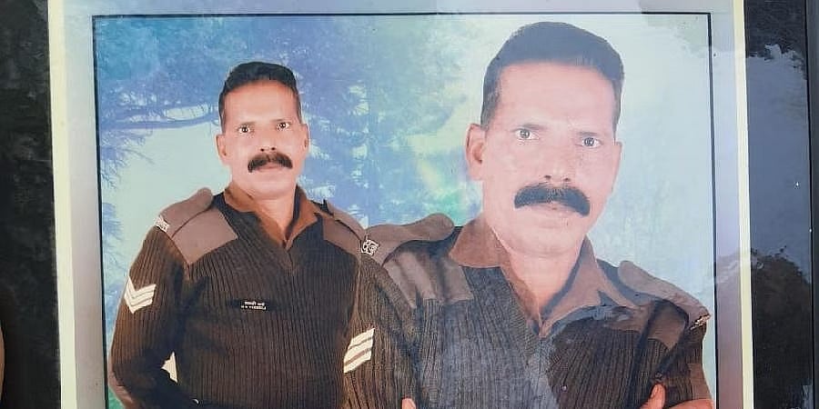 ಗುಜರಾತ್: ಮಗಳ ಅಶ್ಲೀಲ ವಿಡಿಯೋ ಹರಿಬಿಟ್ಟ ವಿದ್ಯಾರ್ಥಿ; ಪ್ರಶ್ನಿಸಲು ಹೋದ ಬಿಎಸ್‌ಎಫ್ ಯೋಧನ ಹತ್ಯೆ