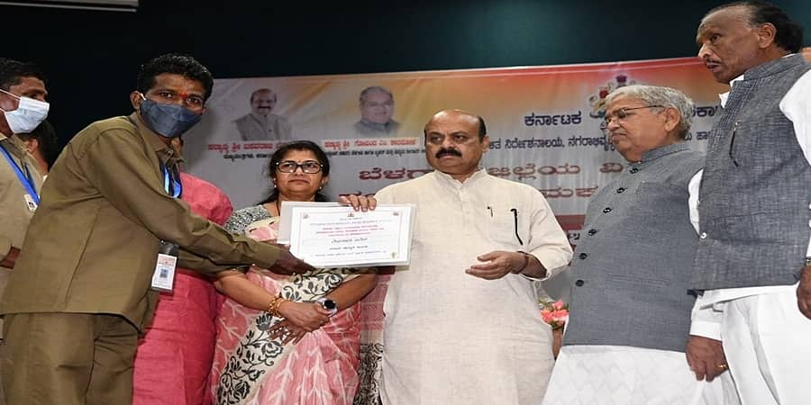 ರಾಜ್ಯದಲ್ಲಿ 42,000 ಪೌರಕಾರ್ಮಿಕರನ್ನು ಖಾಯಂಗೊಳಿಸಲು ಕ್ರಮ- ಸಿಎಂ ಬೊಮ್ಮಾಯಿ