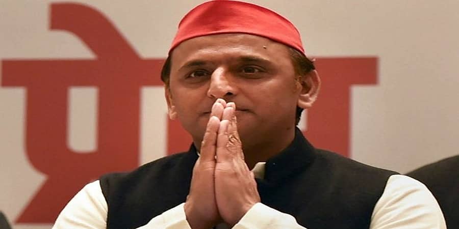 ವಿಷ ಹಾಕಿರುವ ಅನುಮಾನ: ಲಖನೌ ಪೊಲೀಸರು ನೀಡಿದ ಟೀ ಕುಡಿಯಲು ನಿರಾಕರಿಸಿದ ಅಖಿಲೇಶ್ ಯಾದವ್