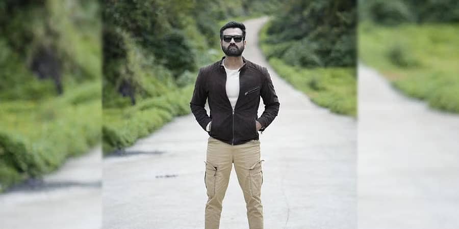 'ದ್ವಂದ್ವ' ಸಿನಿಮಾದಲ್ಲಿ ನಟಿಸಲಿದ್ದಾರೆ 'ಗಂಡ ಹೆಂಡತಿ' ಖ್ಯಾತಿಯ ನಟ ತಿಲಕ್