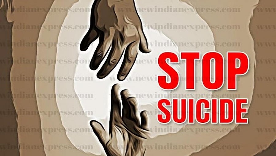 ಬೆಂಗಳೂರು: ಮೊಬೈಲ್ ಗೆ ದಾಸನಾಗಿದ್ದ ಬಾಲಕ, ಹೋಮ್ ವರ್ಕ್ ಮಾಡಲು ಪೋಷಕರು ಬೈದಿದ್ದಕ್ಕೆ ಆತ್ಮಹತ್ಯೆ