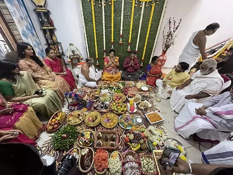 ನಿಶ್ಚಿತಾರ್ಥ ಕಾರ್ಯಕ್ರಮದಲ್ಲಿ ಭಾಗಿಯಾಗಿದ್ದವರು, ನಟಿ ಹರಿಪ್ರಿಯಾ ನಿವಾಸದಲ್ಲಿ ಸರಳವಾಗಿ ನಡೆದ ನಿಶ್ಚಿತಾರ್ಥ