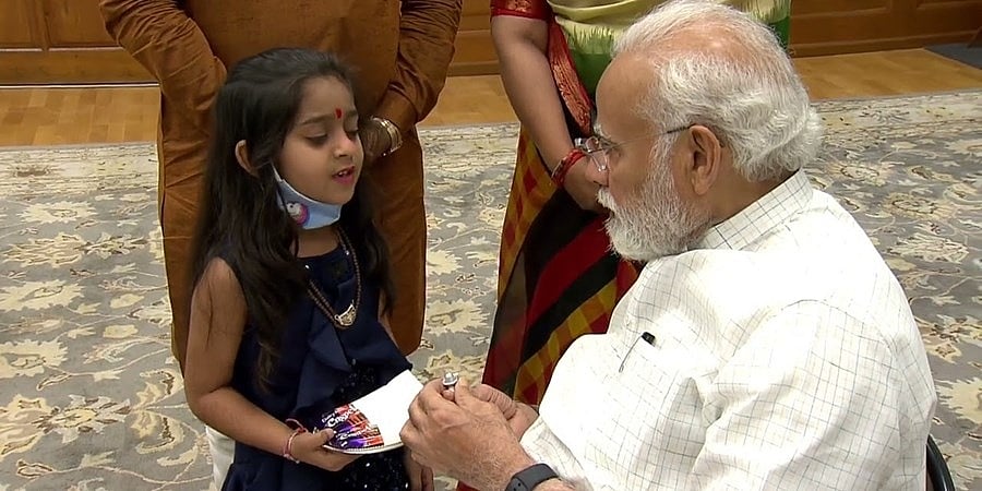 ಪ್ರಧಾನಿ ಮೋದಿ ಎದುರು ಐಗಿರಿ ನಂದಿನಿ ಹಾಡಿದ ಬಾಲಕಿ; ವಿಡಿಯೋ ವೈರಲ್|