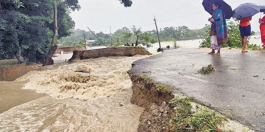 ಅಸ್ಸಾಂ-ಮೇಘಾಲಯದಲ್ಲಿ ಪ್ರವಾಹ, ಭೂಕುಸಿತಕ್ಕೆ 20 ಮಂದಿ ಬಲಿ: ಅಪಾಯ ಮಟ್ಟ ಮೀರಿ ಹರಿಯುತ್ತಿರುವ ನದಿಗಳು
