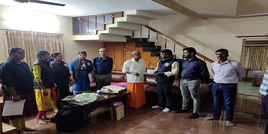 ಬಿಡಿಎಯಲ್ಲಿ ಗ್ರೂಪ್ ಡಿ ನೌಕರ; ಮಾಡಿಟ್ಟ ಆಸ್ತಿ ಕೋಟಿ ಕೋಟಿ, ಹೌಹಾರಿದ ಎಸಿಬಿ ಸಿಬ್ಬಂದಿ