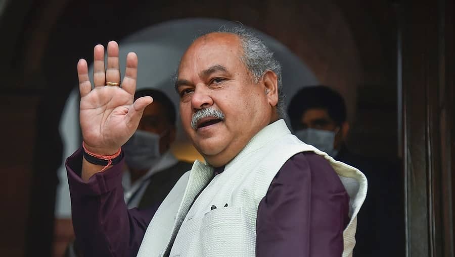 ಕೃಷಿಯಲ್ಲಿ ರಸಗೊಬ್ಬರ, ಕೀಟನಾಶಕಗಳ ಬಳಕೆ ಕಡಿಮೆ ಮಾಡಿ: ಕೇಂದ್ರ ಕೃಷಿ ಸಚಿವ ತೋಮರ್