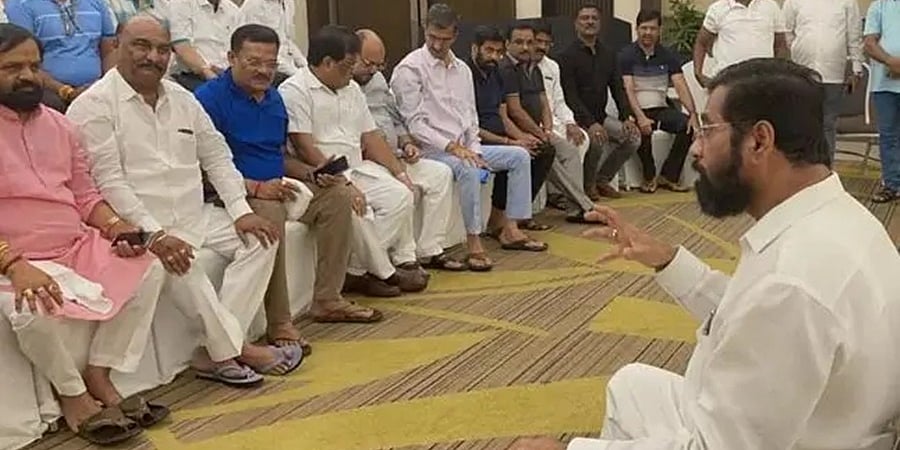 ಮಹಾ ರಾಜಕೀಯ ಬಿಕ್ಕಟ್ಟು; ಸುಪ್ರೀಂ ಕೋರ್ಟ್ ಮೆಟ್ಟಿಲೇರಿದ ಬಂಡಾಯ ನಾಯಕ ಏಕನಾಥ್ ಶಿಂಧೆ