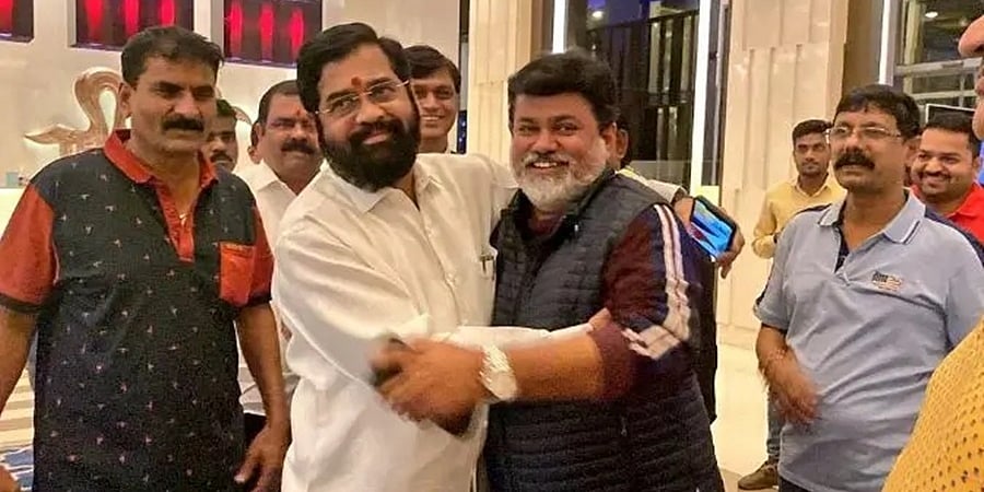 ಮಹಾ ಬಿಕ್ಕಟ್ಟು: ಶಿಂಧೆ ಬಣ ಸೇರಿದ ಮತ್ತೊಬ್ಬ ಮಿನಿಸ್ಟರ್; ಧೈರ್ಯವಿದ್ದರೆ ಚುನಾವಣೆ ಎದುರಿಸಿ ಎಂದ ಆದಿತ್ಯ ಠಾಕ್ರೆ