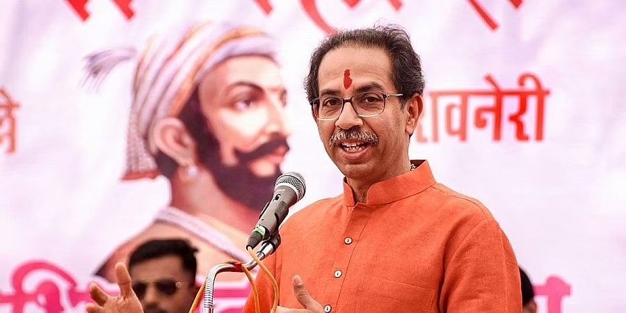 'ಮಹಾ' ಸರ್ಕಾರ ಬಿಕ್ಕಟ್ಟು: 9 ಬಂಡಾಯ ಸಚಿವರ ಖಾತೆಗಳನ್ನು ಇತರ ಶಾಸಕರಿಗೆ ಹಸ್ತಾಂತರಿಸಿದ ಸಿಎಂ ಉದ್ಧವ್ ಠಾಕ್ರೆ