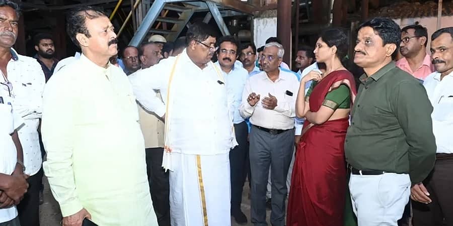 ಮೈಶುಗರ್ ಕಾರ್ಖಾನೆ ಆಗಸ್ಟ್‌ನಲ್ಲಿ ಪುನರಾರಂಭ: ಸಚಿವ ನಾರಾಯಣಗೌಡ