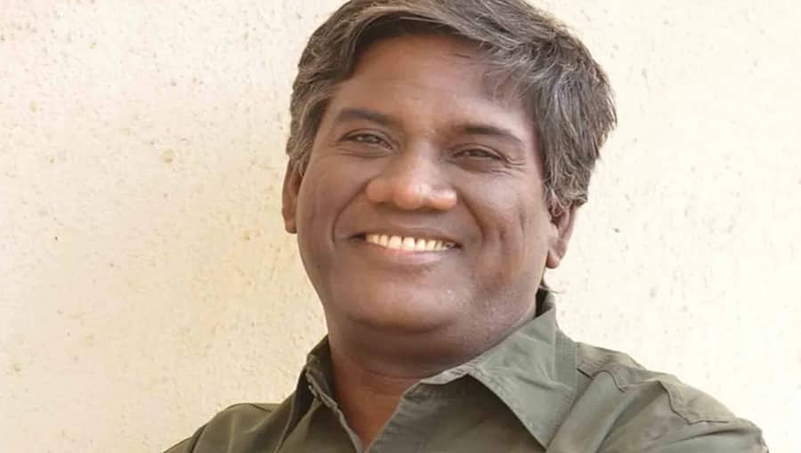 ಬಂಧಿತ ಅಧಿಕಾರಿಯೊಂದಿಗೆ ಕೇಂದ್ರ ಸಚಿವ ಅಮಿತ್ ಶಾ ಫೋಟೋ ಹಂಚಿಕೊಂಡಿದ್ದ ಚಿತ್ರ ನಿರ್ದೇಶಕನ ಬಂಧನ!