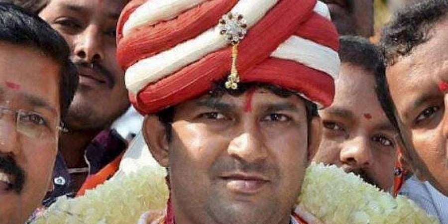 'ಕಾಂಗ್ರೆಸ್ ಆಳಾಗಿ' ದೇವನೂರು ಮಹಾದೇವ ಕೃತಿ ರಚನೆ ಎಂದ ಪ್ರತಾಪ್ ಸಿಂಹ ವಿರುದ್ಧ ಡಿಎಸ್ ಎಸ್ ಆಕ್ರೋಶ