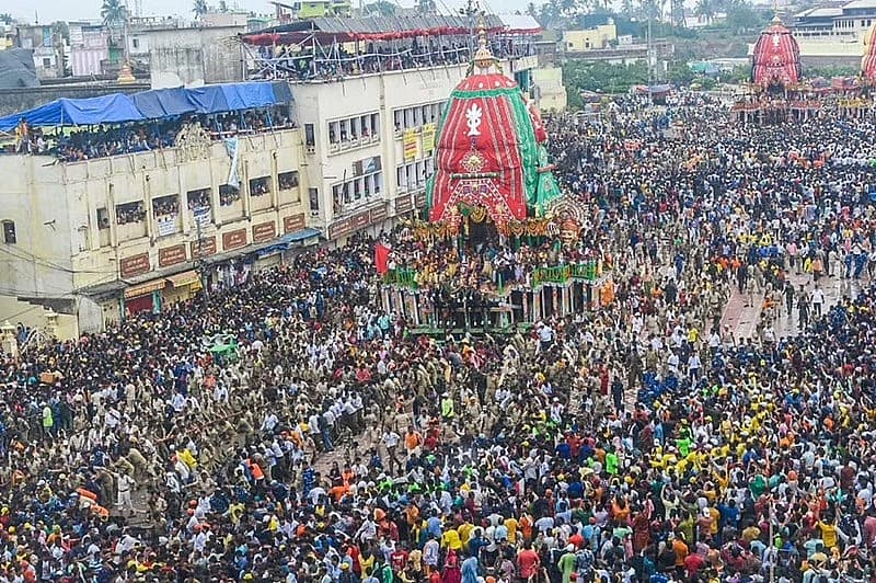 ಉತ್ಸವವನ್ನು ಸುಗಮವಾಗಿ ನಡೆಸಲು ಜಿಲ್ಲಾಡಳಿತ ಮತ್ತು ಒಡಿಶಾ ಪೊಲೀಸರಿಂದ ಬಿಗಿ ಭದ್ರತೆಯನ್ನು ಕೈಗೊಳ್ಳಲಾಗಿದೆ.