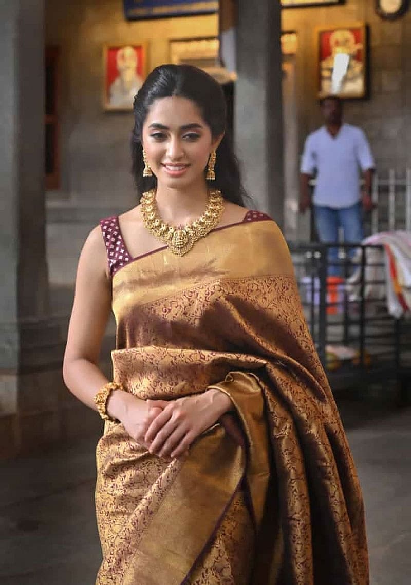 ಅವರು ನನ್ನ ಜೊತೆ ಯಾವಾಗಲೂ ಇರುವುದಕ್ಕೆ ನಾನು ಹೆಮ್ಮೆ ಪಡುತ್ತೇನೆ. ನನ್ನ ಅಜ್ಜಿ ನನಗೆ ತುಂಬಾ ಪ್ರೇರೇಪಣೆ ನೀಡುತ್ತಿದ್ದರು.