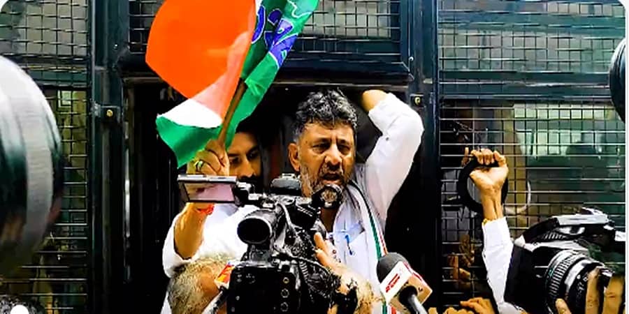 'ಜೈಲಿಗೆ ಹೋಗಿ ಬಂದು ಮೂರು ವರ್ಷ ಆಯ್ತು, ಈಗ ಮತ್ತೆ ಲವ್ ಲೆಟರ್': ಡಿಕೆ ಶಿವಕುಮಾರ್