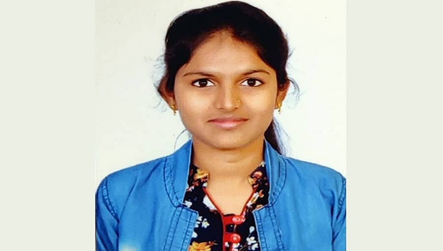 ಬೆಂಗಳೂರು: ಹಾಸ್ಟೆಲ್ ಕೊಠಡಿಯಲ್ಲೇ ಇಂಜಿನಿಯರಿಂಗ್ ವಿದ್ಯಾರ್ಥಿನಿ ಆತ್ಮಹತ್ಯೆ