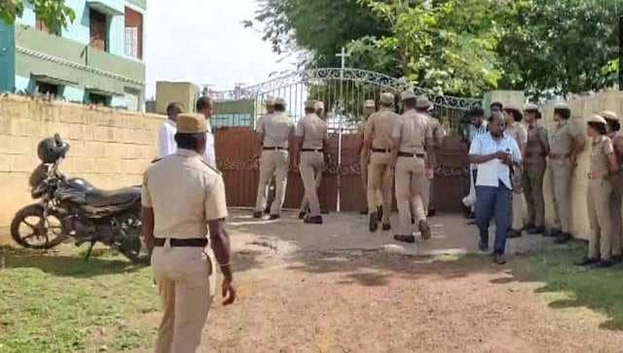 ತಮಿಳುನಾಡು: 2 ವಾರದಲ್ಲಿ ಎರಡನೇ ಘಟನೆ; ಹಾಸ್ಟೆಲ್ ನಲ್ಲಿ 12ನೇ ತರಗತಿ ವಿದ್ಯಾರ್ಥಿನಿ ಆತ್ಮಹತ್ಯೆ