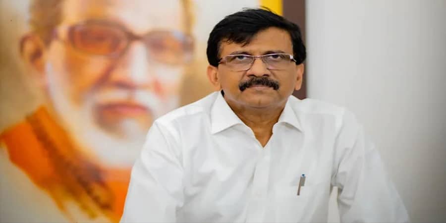 ಶಿವಸೇನೆ ಲಾಂಛನ, ಹೆಸರು ಪಡೆಯಲು 2 ಸಾವಿರ ಕೋಟಿ ರೂ ಲಂಚ: ಸಂಜಯ್ ರಾವತ್ ಆರೋಪ