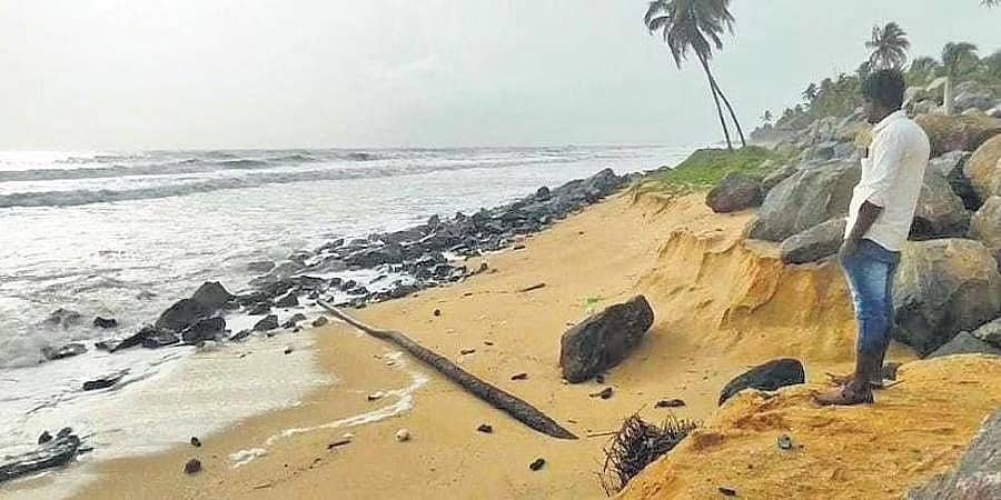 ಭೂ ಕುಸಿತ: ಗೋವಾ-ಅನ್ಮೋಡ್ ರಸ್ತೆ ಬಂದ್!