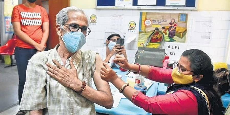 ಕೋವಿಡ್-19 ಎರಡನೇ ಡೋಸ್, ಬೂಸ್ಟರ್ ಡೋಸ್ ನಡುವಿನ ಅಂತರ 9 ರಿಂದ 6 ತಿಂಗಳಿಗೆ ಇಳಿಕೆ