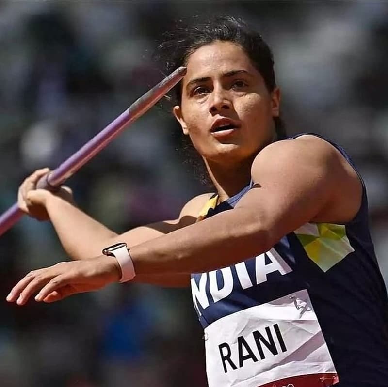 ಅನುರಾಣಿ: ಈ ಭಾರತೀಯ ಜಾವೆಲಿನ್ ಎಸೆತಗಾರ್ತಿ ಜಾವೆಲಿನ್ ಎಸೆತದಲ್ಲಿ ಪದಕ ಪಡೆದ ಭಾರತದ ಮೊದಲ ಆಟಗಾರ್ತಿಯಾದರು. ಅವರು ತಮ್ಮ ನಾಲ್ಕನೇ ಪ್ರಯತ್ನದಲ್ಲಿ  60.00 ಮೀ ಅತ್ಯುತ್ತಮ ಎಸೆತದೊಂದಿಗೆ ಮೂರನೇ ಸ್ಥಾನ ಪಡೆದರು. ಪುರುಷರ ಜಾವೆಲಿನ್ ಎಸೆತಗಾರ ನೀರಜ್ ಚೋಪ್ರಾ ಅನುಪಸ್ಥಿತಿಯಲ್ಲಿ, ಅವರು ತಮ್ಮ ಅದ್ಭುತ ಪ್ರದರ್ಶನದ