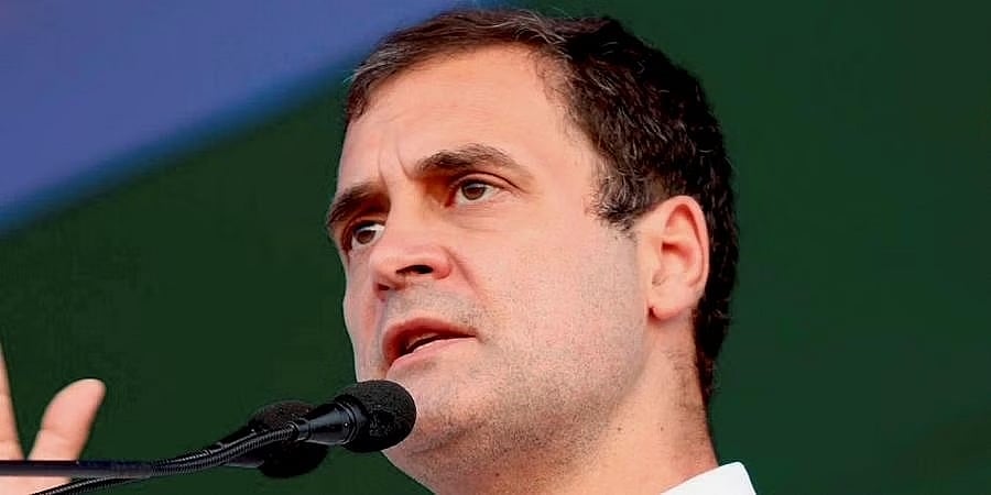 ರಾಷ್ಟ್ರಧ್ವಜ ಖರೀದಿಗೆ ಪಡಿತರದಾರರಿಗೆ ಒತ್ತಾಯ: ರಾಹುಲ್ ಆರೋಪ ತಳ್ಳಿ ಹಾಕಿದ ಸರ್ಕಾರ