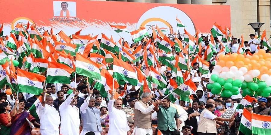 ಅಂಗಾಂಗ ದಾನ ಮಾಡಿ ಮಾದರಿಯಾಗಿ; ಯುವಜನತೆ ಈ ದೇಶದ ಭವಿಷ್ಯ: 'ಹರ್ ಘರ್ ತಿರಂಗ' ಅಭಿಯಾನಕ್ಕೆ ಸಿಎಂ ಬೊಮ್ಮಾಯಿ ಚಾಲನೆ