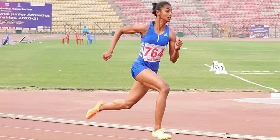 ವಿಶ್ವ ಅಥ್ಲೆಟಿಕ್ ಚಾಂಪಿಯನ್ ಶಿಪ್: ಬೆಳ್ಳಿ ಗೆದ್ದ ರಿಲೇ ತಂಡ, ರಾಜ್ಯದ ಪ್ರಿಯಾ ಮೋಹನ್ ಗೆ 5 ಲಕ್ಷ ನಗದು ಪುರಸ್ಕಾರ