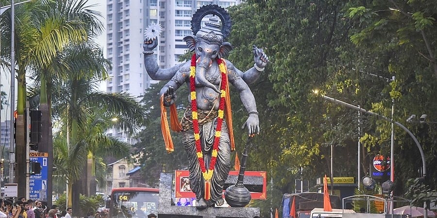 ವಡೋದರಾ: ಗಣೇಶ ಮೆರವಣಿಗೆ ವೇಳೆ ಕೋಮು ಸಂಘರ್ಷ