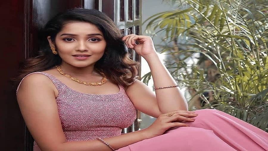 ಪಡ್ಡೆ ಹುಡುಗರ ಎದೆ ಬಡಿತ ಹೆಚ್ಚಿಸಿದ ಅನಿಖಾ ಸುರೇಂದ್ರನ್, ಆಕೆ ಮಾಡಿದ್ದೇನು ಗೊತ್ತಾ?