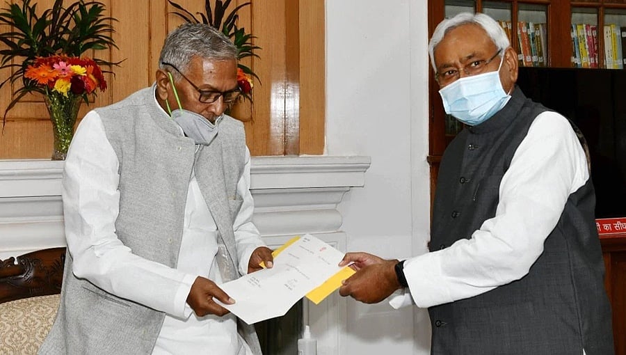 ಬಿಜೆಪಿ ಜೊತೆಗಿನ ಮೈತ್ರಿ ಅಂತ್ಯ: ಬಿಹಾರ ಸಿಎಂ ಸ್ಥಾನಕ್ಕೆ ನಿತೀಶ್ ಕುಮಾರ್ ರಾಜಿನಾಮೆ!