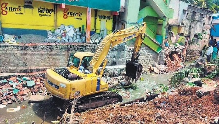 ಬಿಬಿಎಂಪಿಯ ಆಪರೇಷನ್‌ ಡೆಮಾಲಿಷನ್: 5ನೇ ದಿನವೂ ಜೆಸಿಬಿಗಳ ಘರ್ಜನೆ; 11 ಕಡೆ ಒತ್ತುವರಿ ತೆರವು