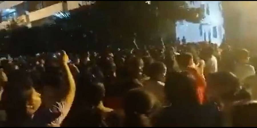 ವಿದ್ಯಾರ್ಥಿನಿಯರ ಆಕ್ಷೇಪಾರ್ಹ ವಿಡಿಯೋ ವೈರಲ್: ಪಂಜಾಬ್ ವಿಶ್ವವಿದ್ಯಾನಿಲಯದಲ್ಲಿ ವಿದ್ಯಾರ್ಥಿಗಳ ಪ್ರತಿಭಟನೆ