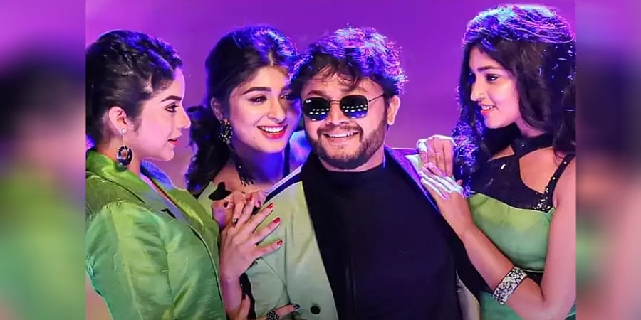 ಮೂವರು ನಾಯಕಿಯರೊಂದಿಗೆ ಗೋಲ್ಡನ್ ಸ್ಟಾರ್ 'ತ್ರಿಬಲ್ ರೈಡಿಂಗ್'; ಯಟ್ಟಾ ಯಟ್ಟಾ ಹಾಡಿಗೆ ಭರ್ಜರಿ ರೆಸ್ಪಾನ್ಸ್