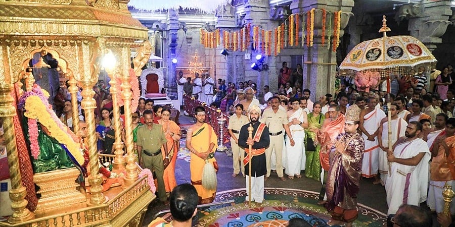 ಶೃಂಗೇರಿ ಶಾರದಾಂಬೆ ಸನ್ನಿಧಿಯಲ್ಲಿ ದಸರಾ ಆಚರಣೆ ಹೇಗೆ ಬಂತು, ಸಂಪ್ರದಾಯ ಹೇಗೆ?