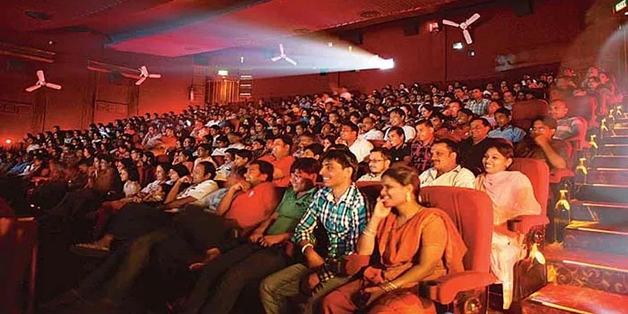 ಸಿನಿ ಪ್ರಿಯರಿಗೆ ಗುಡ್ ನ್ಯೂಸ್: ಕೇವಲ 75 ರೂ.ಗೆ ನಿಮ್ಮ ಹತ್ತಿರದ ಮಲ್ಟಿಪ್ಲೆಕ್ಸ್ ಗಳಲ್ಲಿ ಸಿನಿಮಾ ನೋಡುವ ಭಾಗ್ಯ!