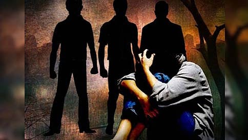 ಉತ್ತರ ಪ್ರದೇಶ: ಬಲವಂತವಾಗಿ ಮದ್ಯ ಕುಡಿಸಿ ಮಹಿಳೆ ಮೇಲೆ ಅತ್ಯಾಚಾರ ಎಸಗಿದ ನಾಲ್ವರು