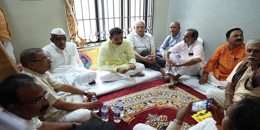 ಬೆಳಗಾವಿ: ರಮೇಶ್ ಜಾರಕಿಹೊಳಿ ನಾಯಕತ್ವದಲ್ಲಿ 18 ಕ್ಷೇತ್ರಗಳಲ್ಲಿ ಚುನಾವಣೆ ಎದುರಿಸಲು ಬಿಜೆಪಿ ಒಲವು