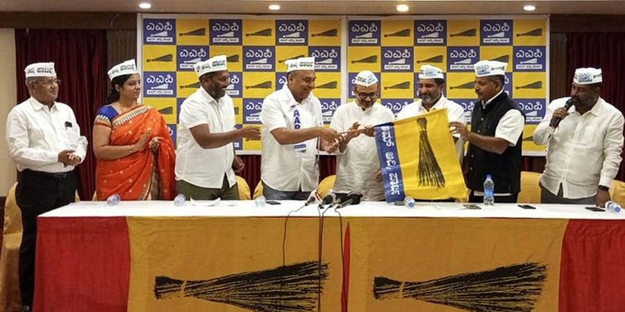 ಕಾಂಗ್ರೆಸ್ ಹಿರಿಯ ನಾಯಕ ಬ್ರಿಜೇಶ್ ಕಾಳಪ್ಪ ಎಎಪಿ ಸೇರ್ಪಡೆ