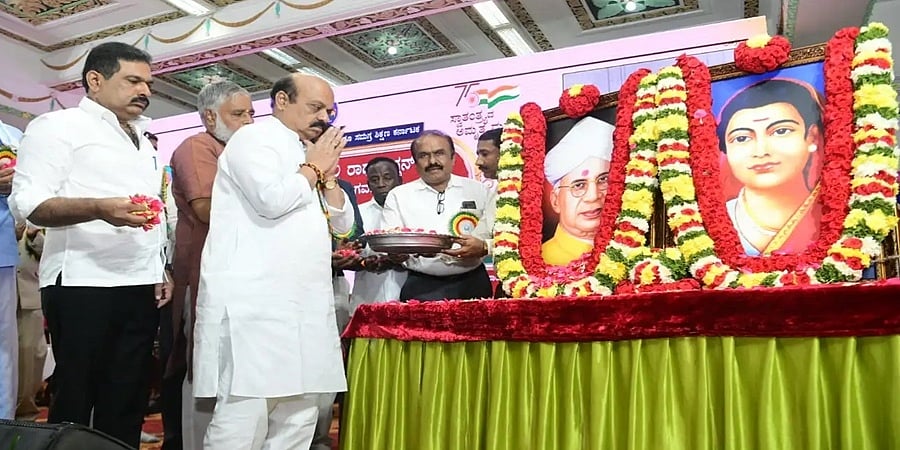 ಮುಂದಿನ ಆಗಸ್ಟ್ 15 ರೊಳಗೆ ಎಲ್ಲ ಶಾಲೆಗಳಲ್ಲೂ ಶೌಚಾಲಯ ನಿರ್ಮಾಣ: ಮುಖ್ಯಮಂತ್ರಿ ಬೊಮ್ಮಾಯಿ