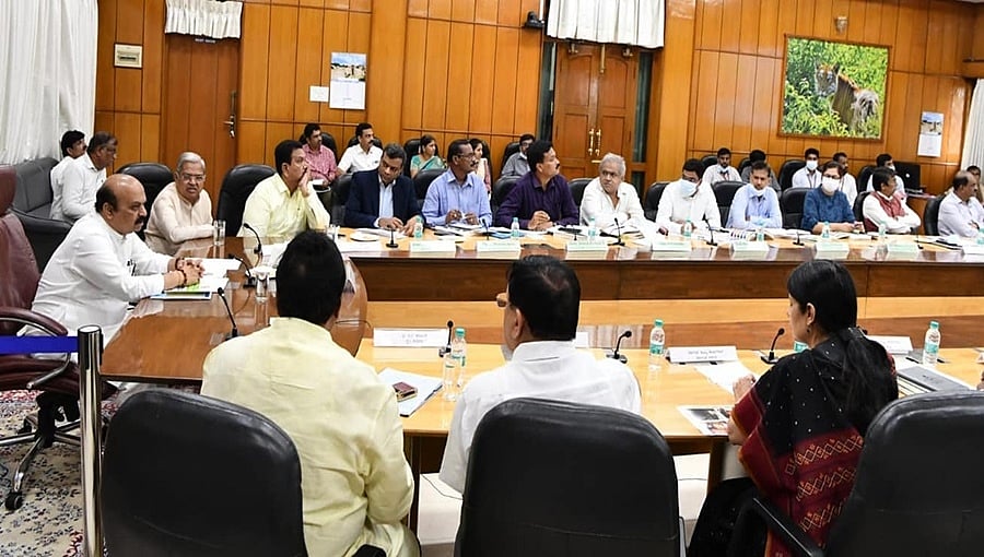 ರಾಜ್ಯದಲ್ಲಿ ಮಳೆ-ಪ್ರವಾಹ ಪರಿಸ್ಥಿತಿ: ಮಾರ್ಗಸೂಚಿಯಂತೆ ನ್ಯಾಯಯುತ ಪರಿಹಾರ ಒದಗಿಸಲು ಕೇಂದ್ರ ತಂಡಕ್ಕೆ ಮುಖ್ಯಮಂತ್ರಿ ಮನವಿ
